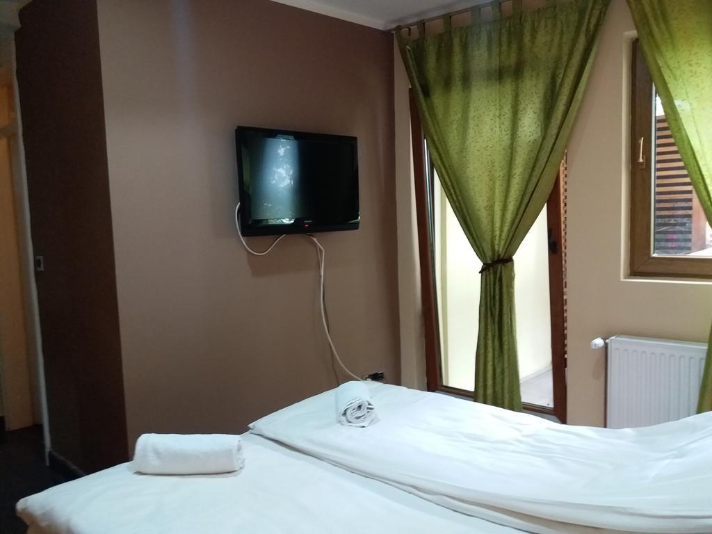 سراييفو Hotel Vila Hayat المظهر الخارجي الصورة